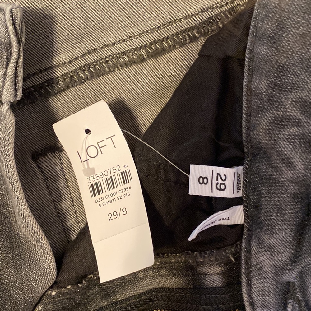LOFT Grey Skinny Jeggings - Picture 5 of 6